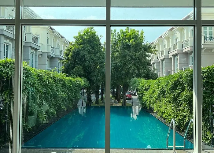 Entire 3bedroom Townhome, Shared Swimming Pool In Sukhumvit, 2942 曼谷